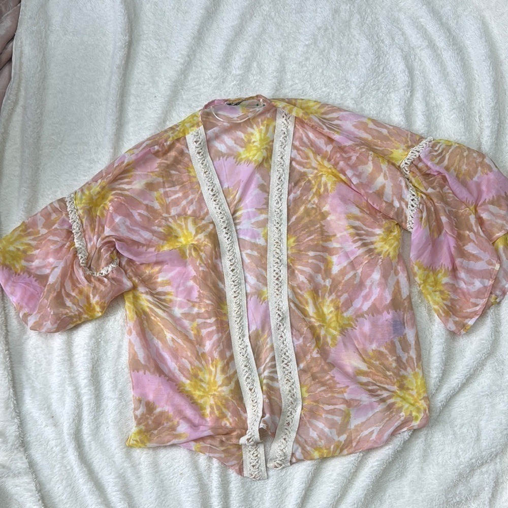 Steve Madden Boxy Pink and Gold Swim Coverup